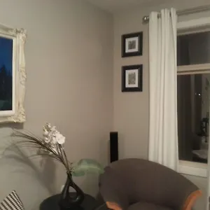 Pinnacle & Suites Aspen Calgary